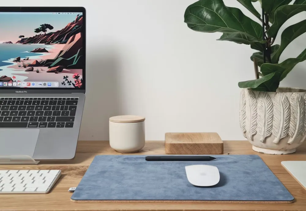 Workspace Decluttering for Productivity